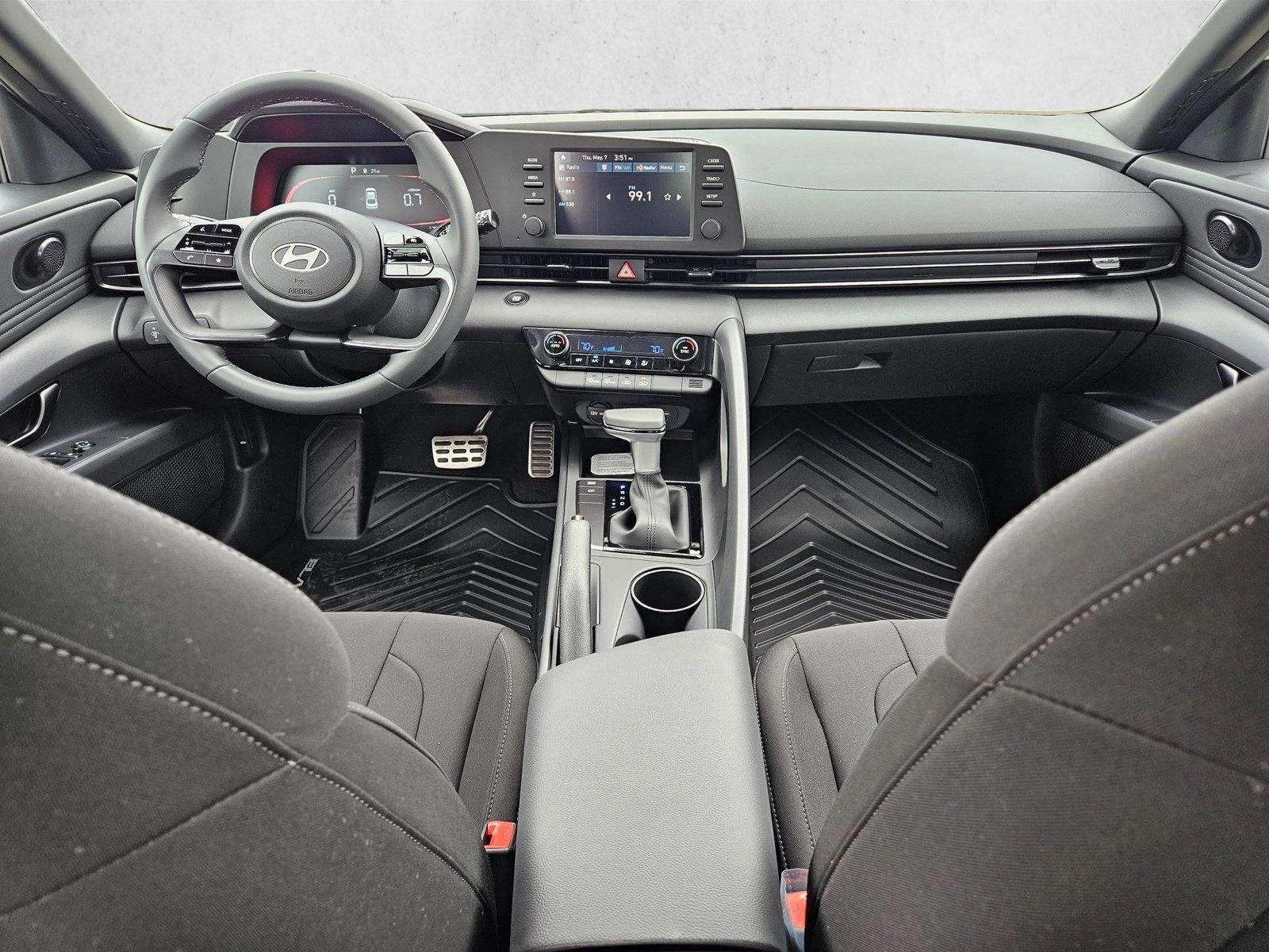 Thumbnail: 2026 Hyundai Elantra - 3