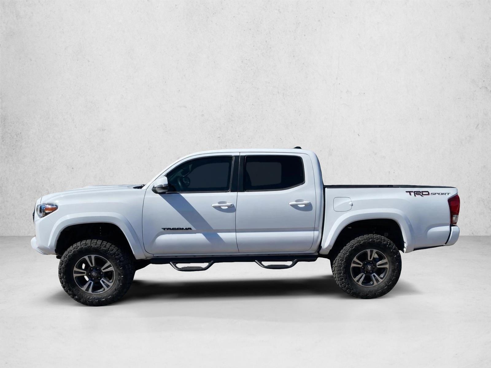 Thumbnail: 2017 Toyota Tacoma - 2