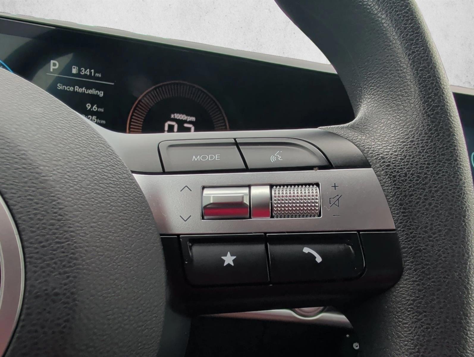 2025 Hyundai Tucson SEL - Photo 12