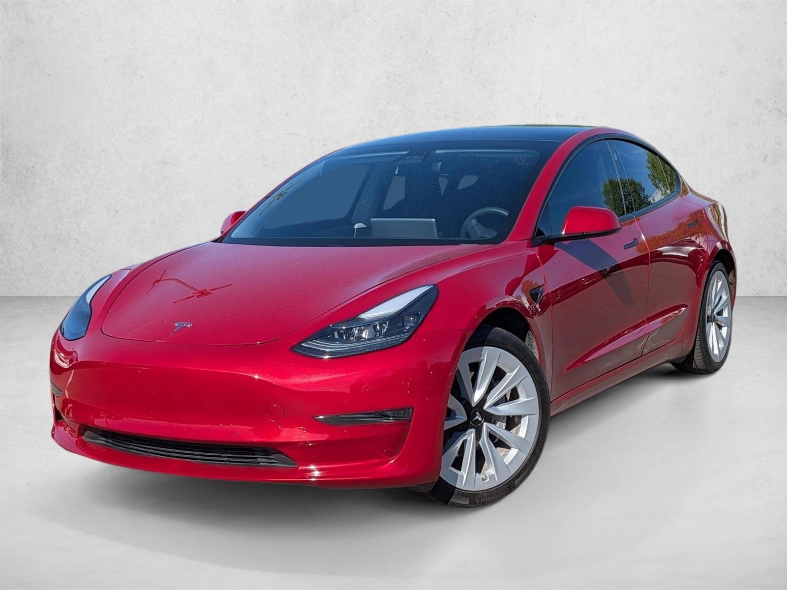 Thumbnail: 2021 Tesla Model 3 - 1