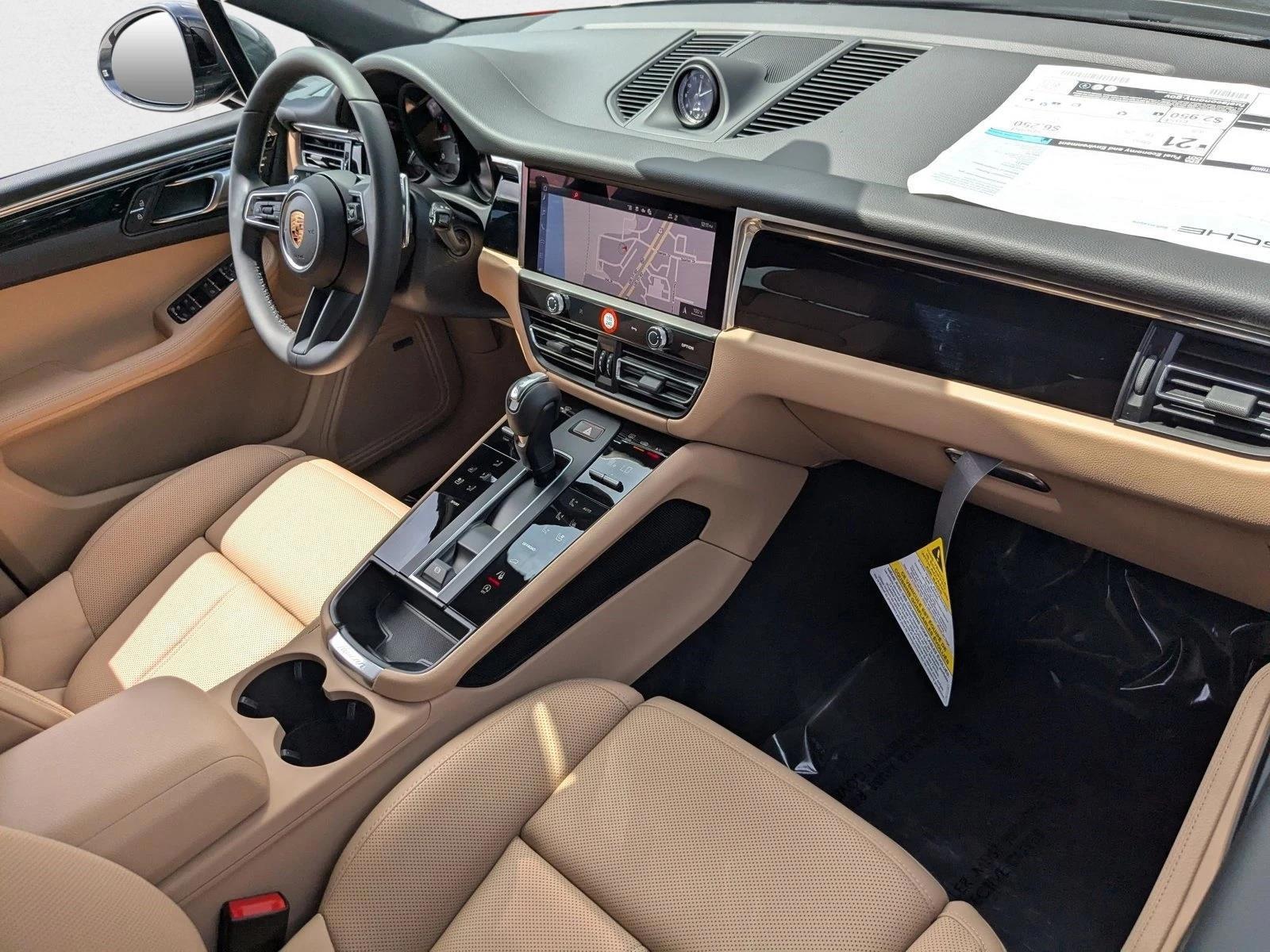 2026 Porsche Macan Base - Photo 30