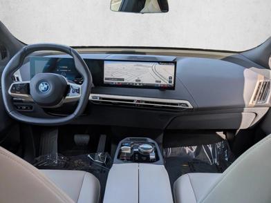 2024 BMW IX