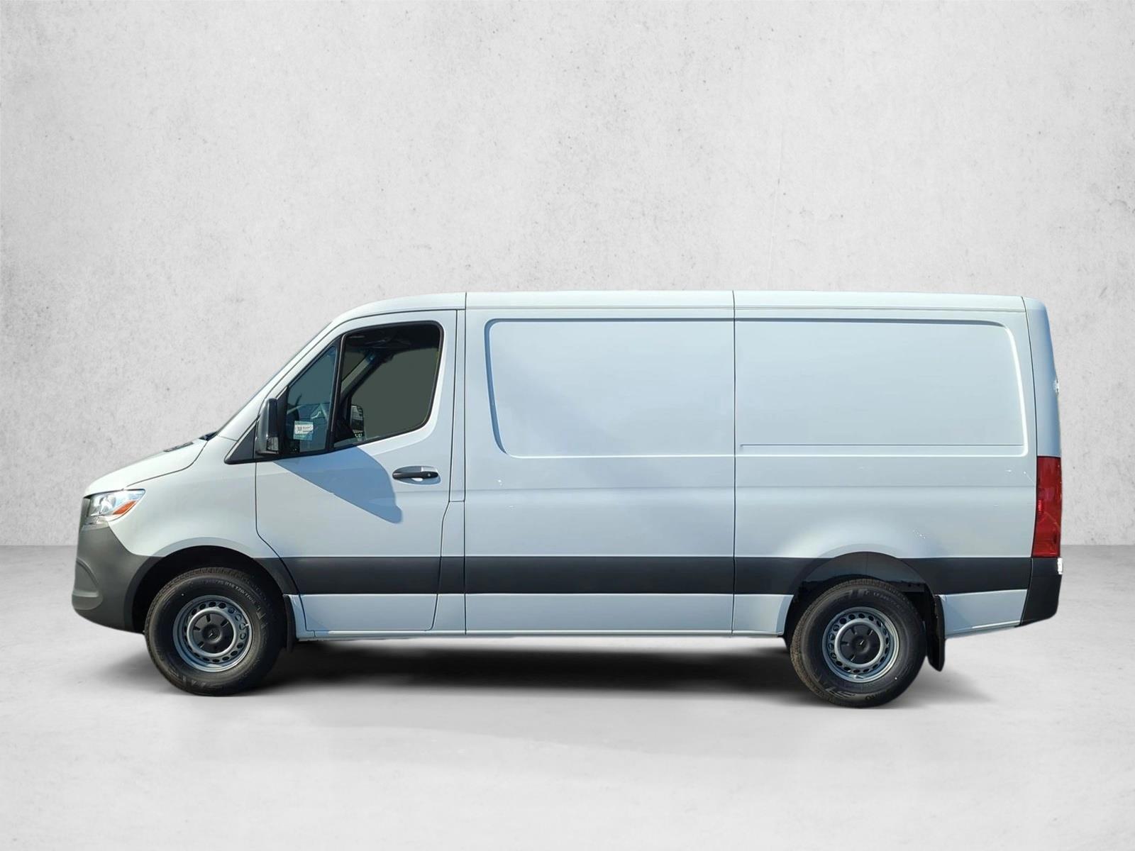 Thumbnail: 2026 Mercedes-Benz Sprinter - 2