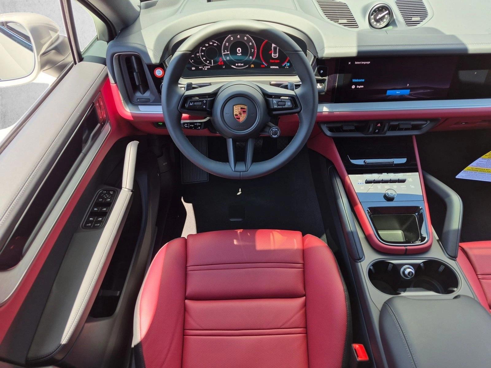 Thumbnail: 2026 Porsche Cayenne - 3
