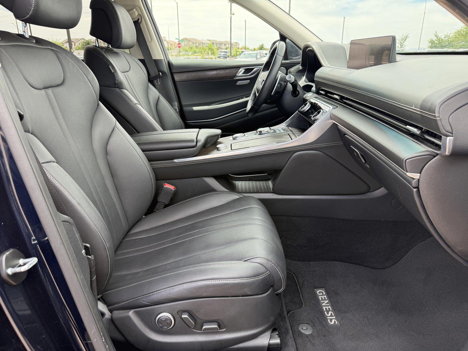 2024 GENESIS GV80 Standard - Photo 11