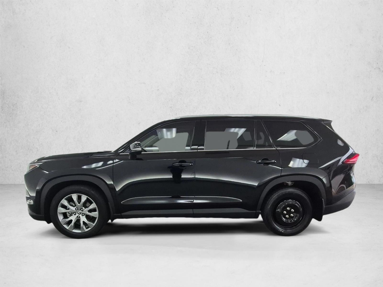 Thumbnail: 2024 Toyota Grand Highlander - 2