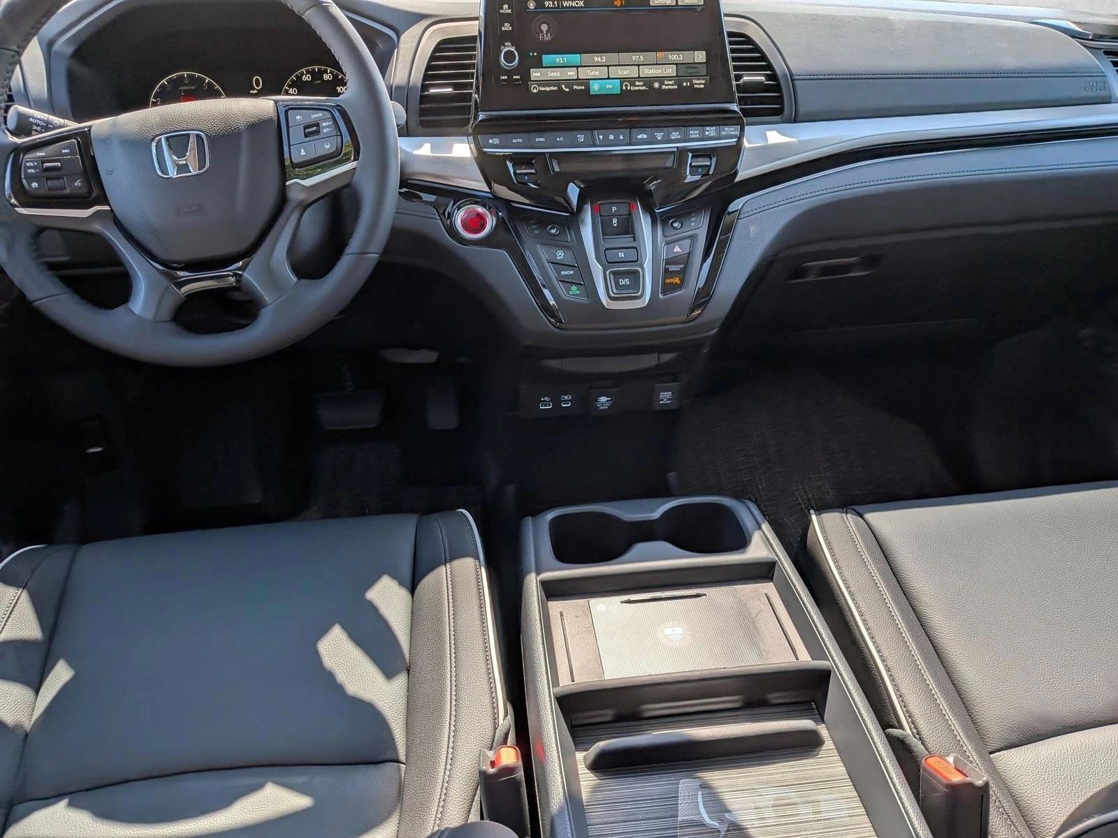 Thumbnail: 2026 Honda Odyssey - 4