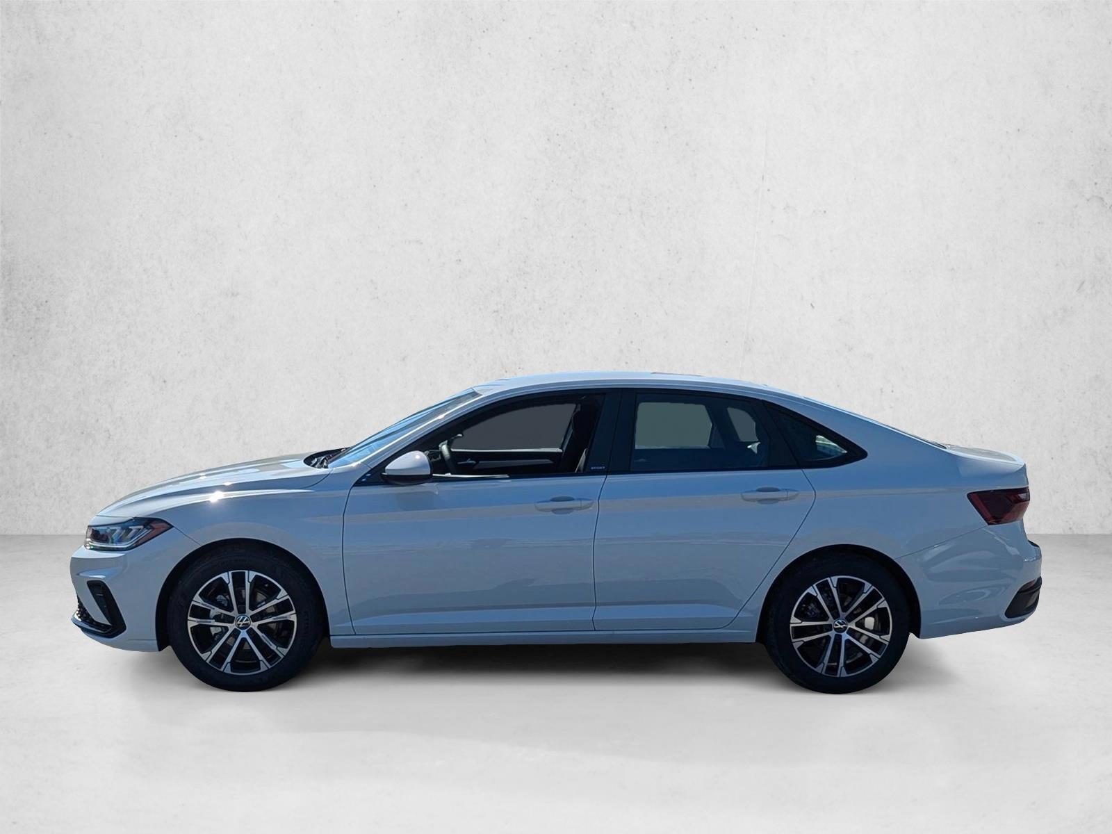 Thumbnail: 2026 Volkswagen Jetta - 2