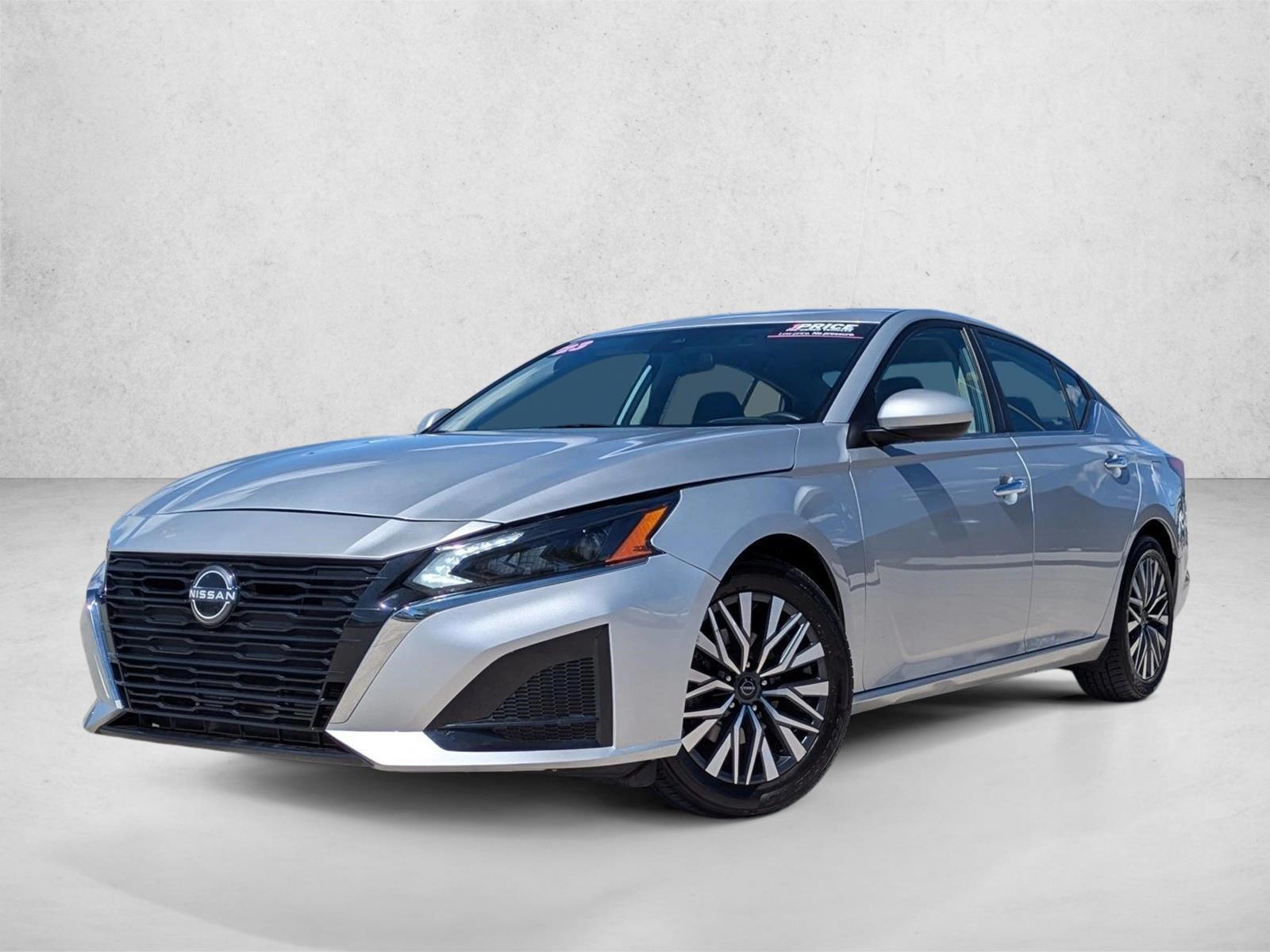 Thumbnail: 2023 Nissan Altima - 1