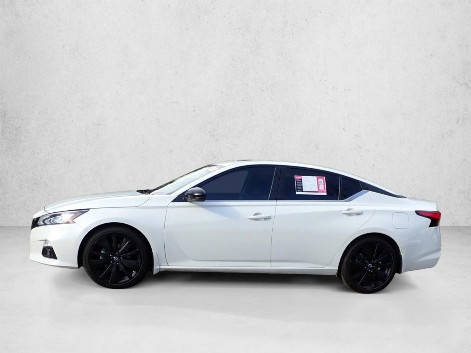 Thumbnail: 2022 Nissan Altima - 2