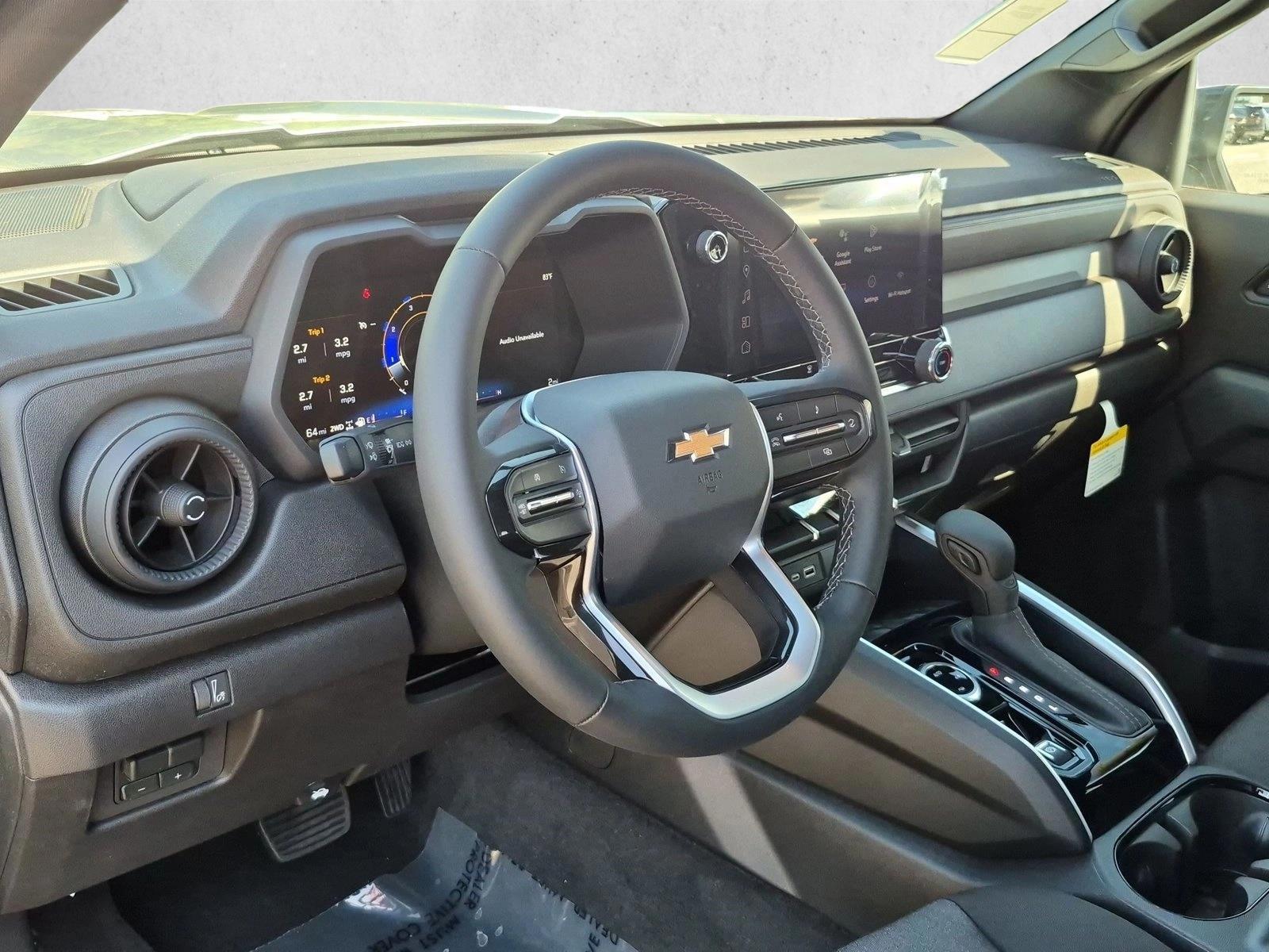Thumbnail: 2026 Chevrolet Colorado - 3