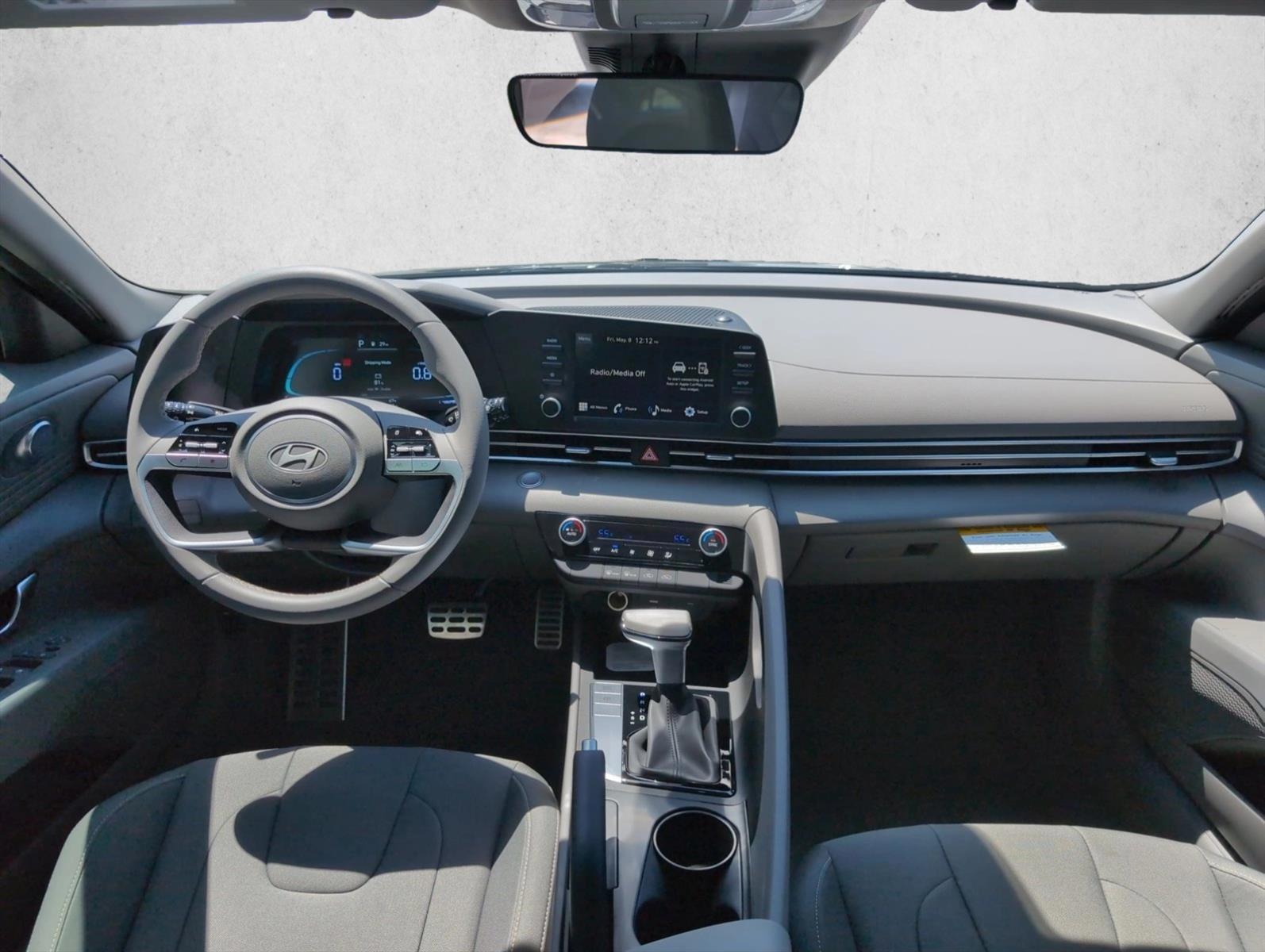 Thumbnail: 2026 Hyundai Elantra - 3