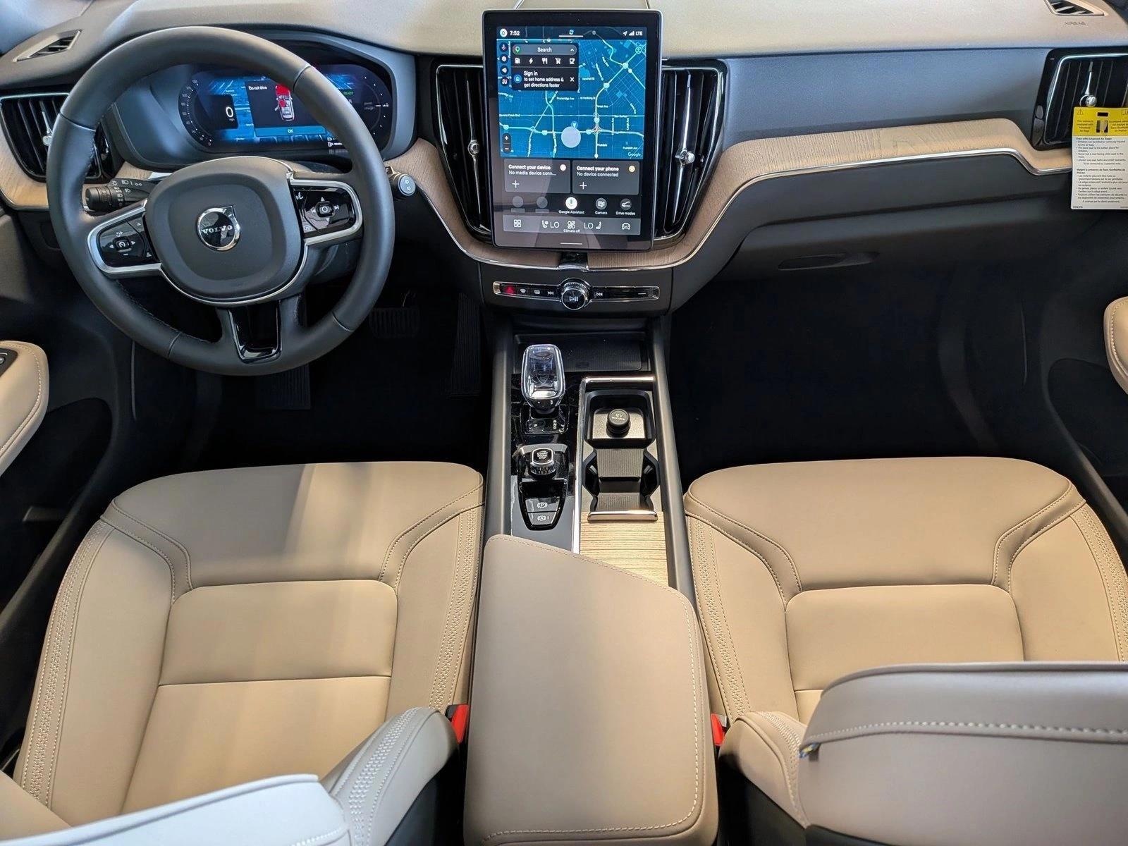 Thumbnail: 2026 Volvo XC60 - 4