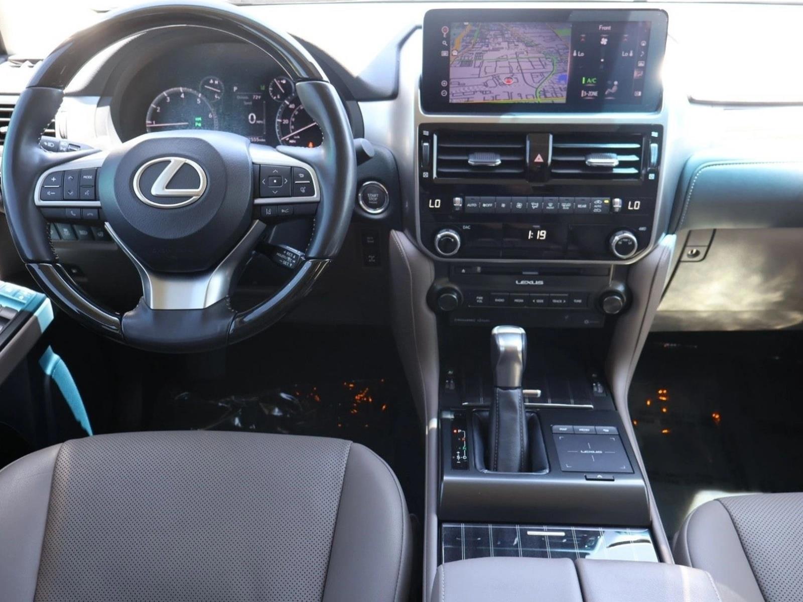 Thumbnail: 2023 Lexus GX - 4