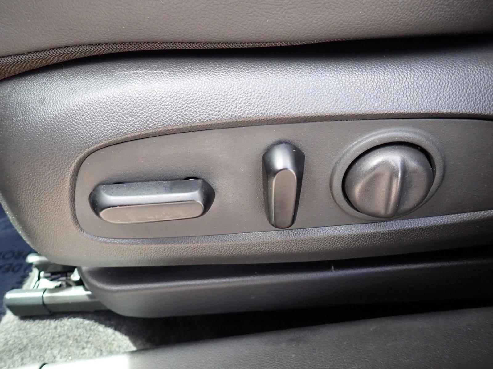 Thumbnail: 2024 Buick Encore GX - 3