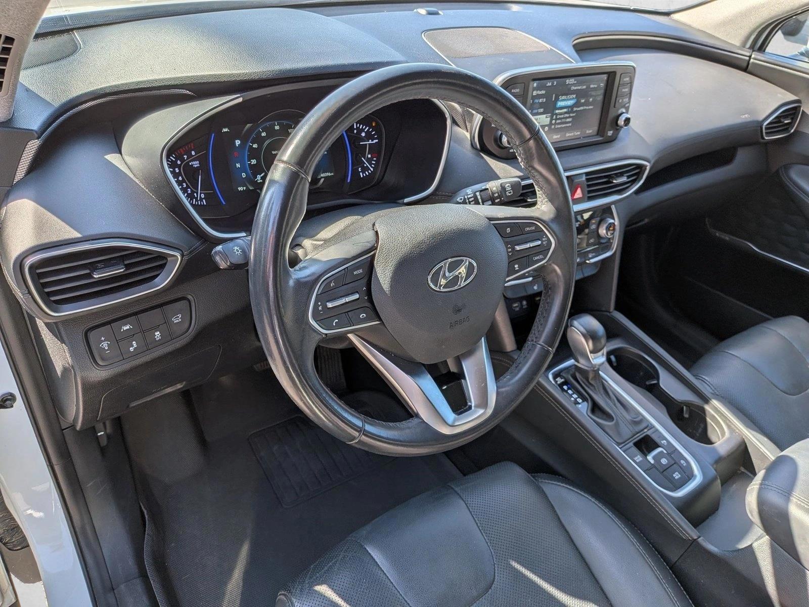 Thumbnail: 2020 Hyundai Santa Fe - 3