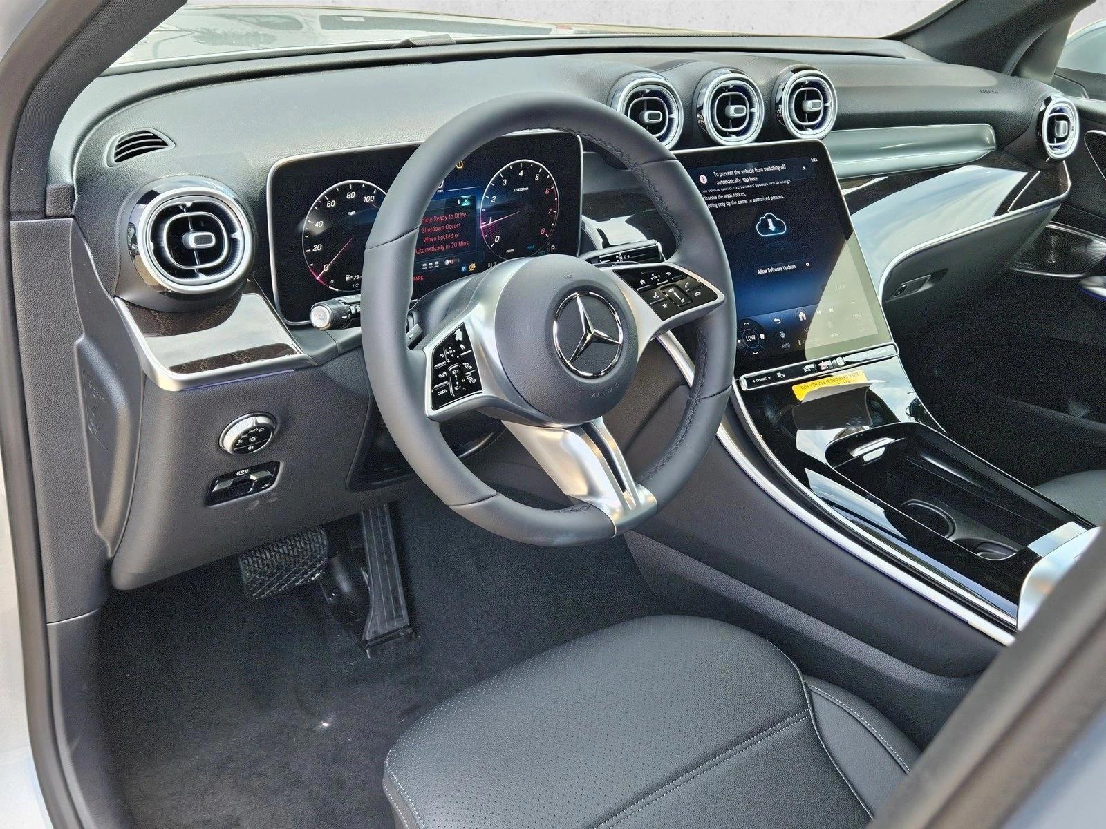 Thumbnail: 2026 Mercedes-Benz GLC - 3