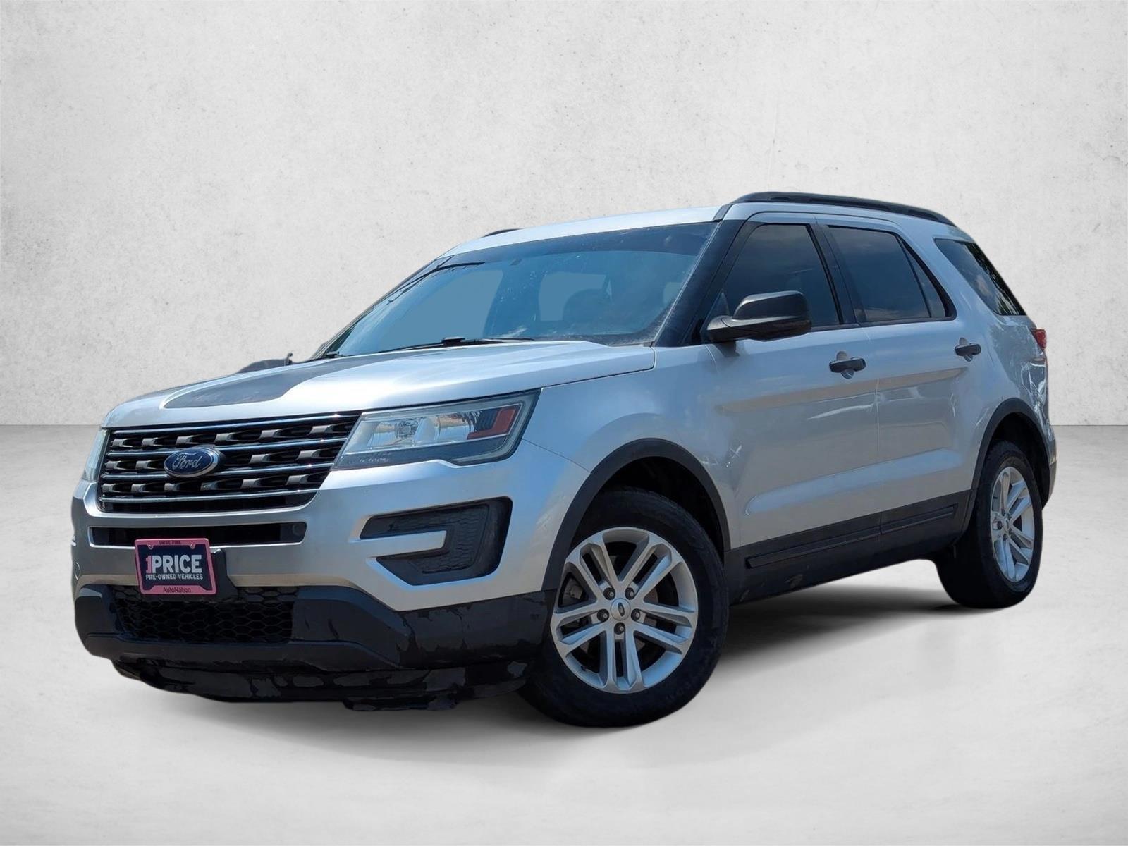 Thumbnail: 2016 Ford Explorer - 1