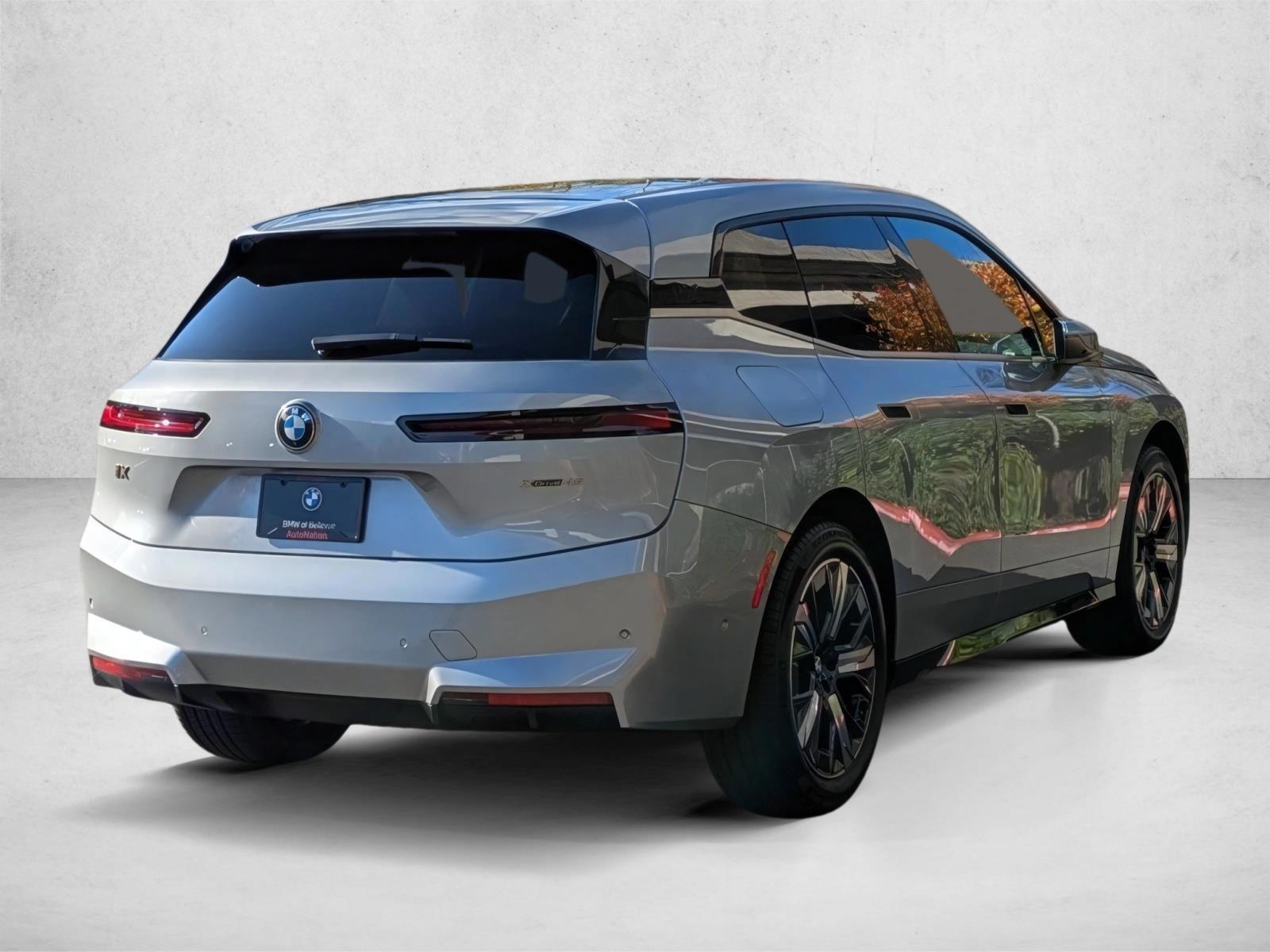2026 BMW iX xDrive45's photo