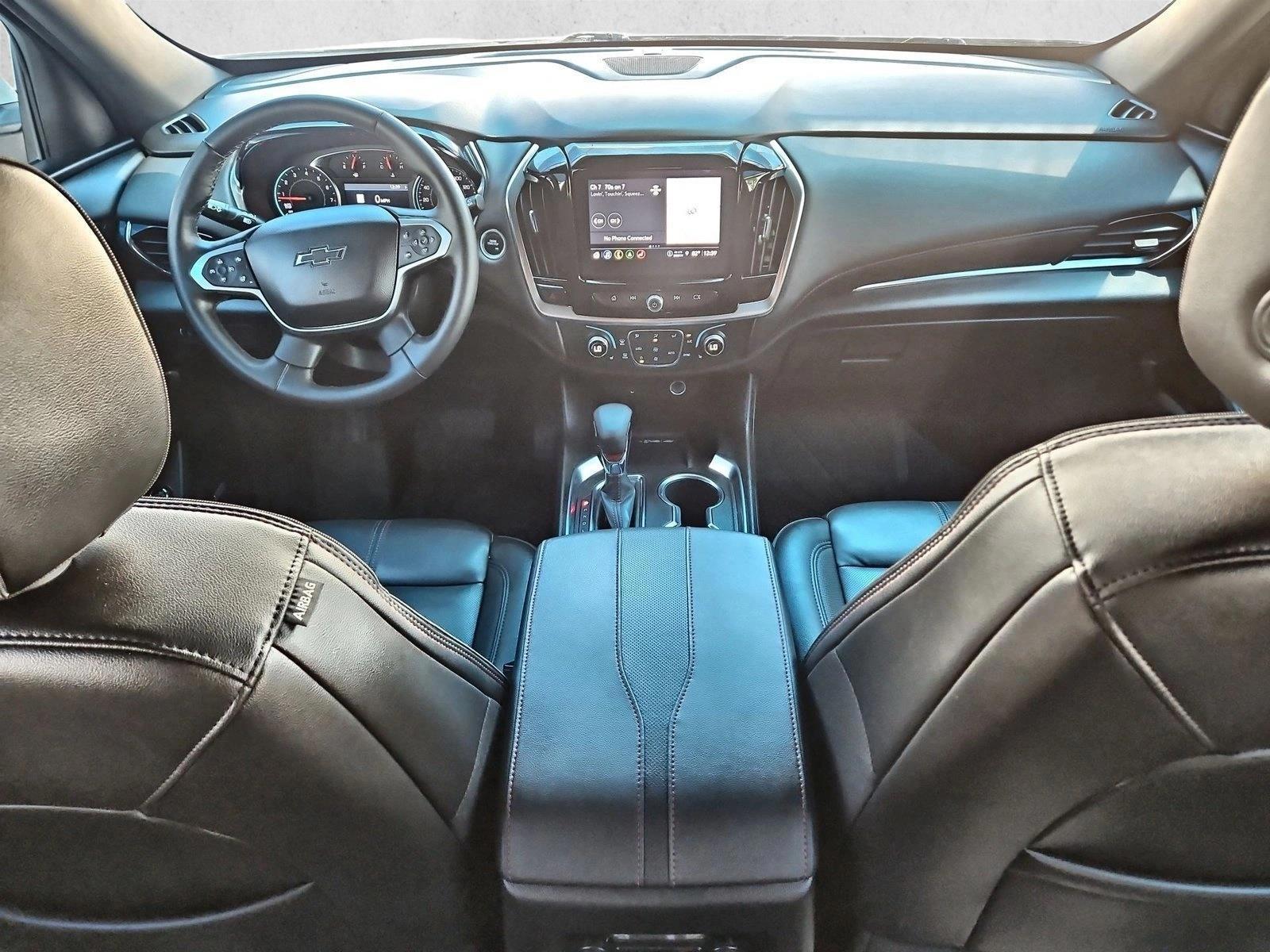 Thumbnail: 2023 Chevrolet Traverse - 4