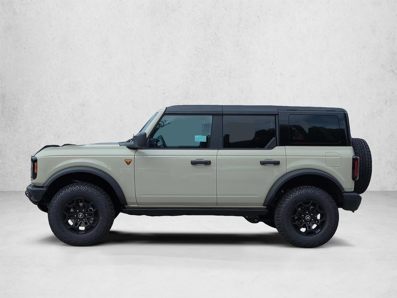 Thumbnail: 2026 Ford Bronco - 2