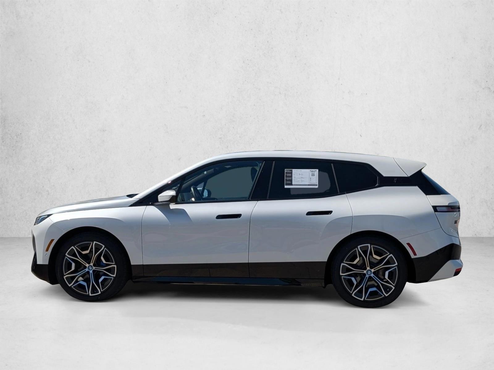 Thumbnail: 2024 BMW iX - 2