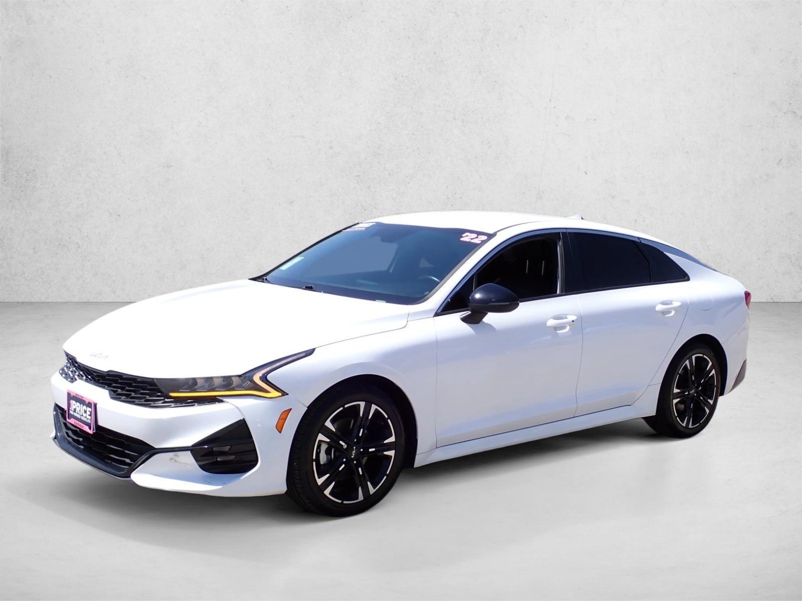 Thumbnail: 2022 Kia K5 - 1