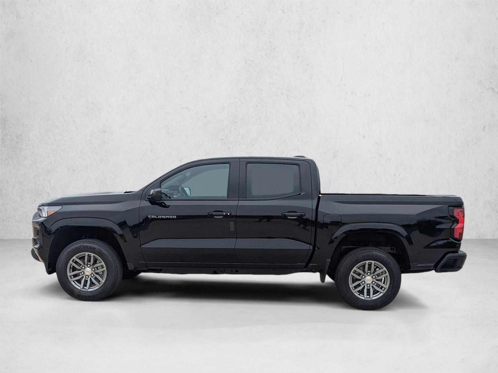 Thumbnail: 2026 Chevrolet Colorado - 2