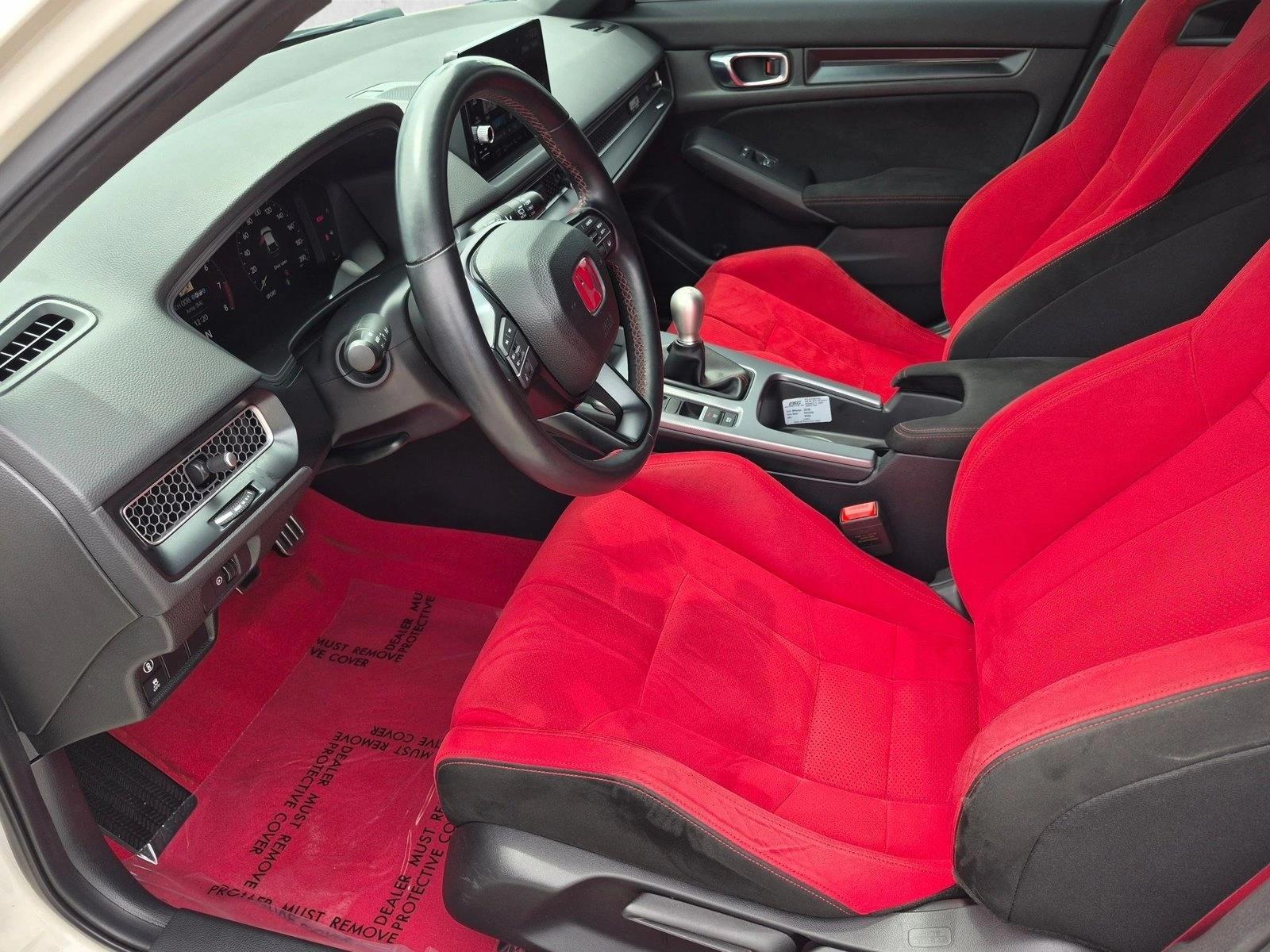 2024 Honda Civic Hatchback Type-R - Photo 16
