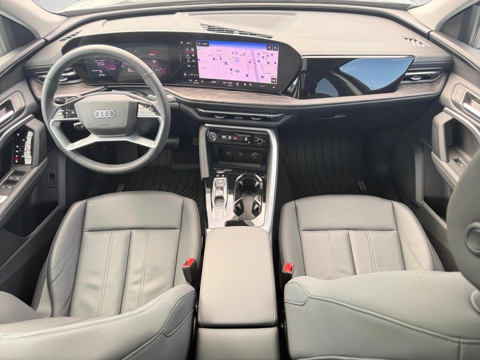 Thumbnail: 2025 Audi Q5 - 3