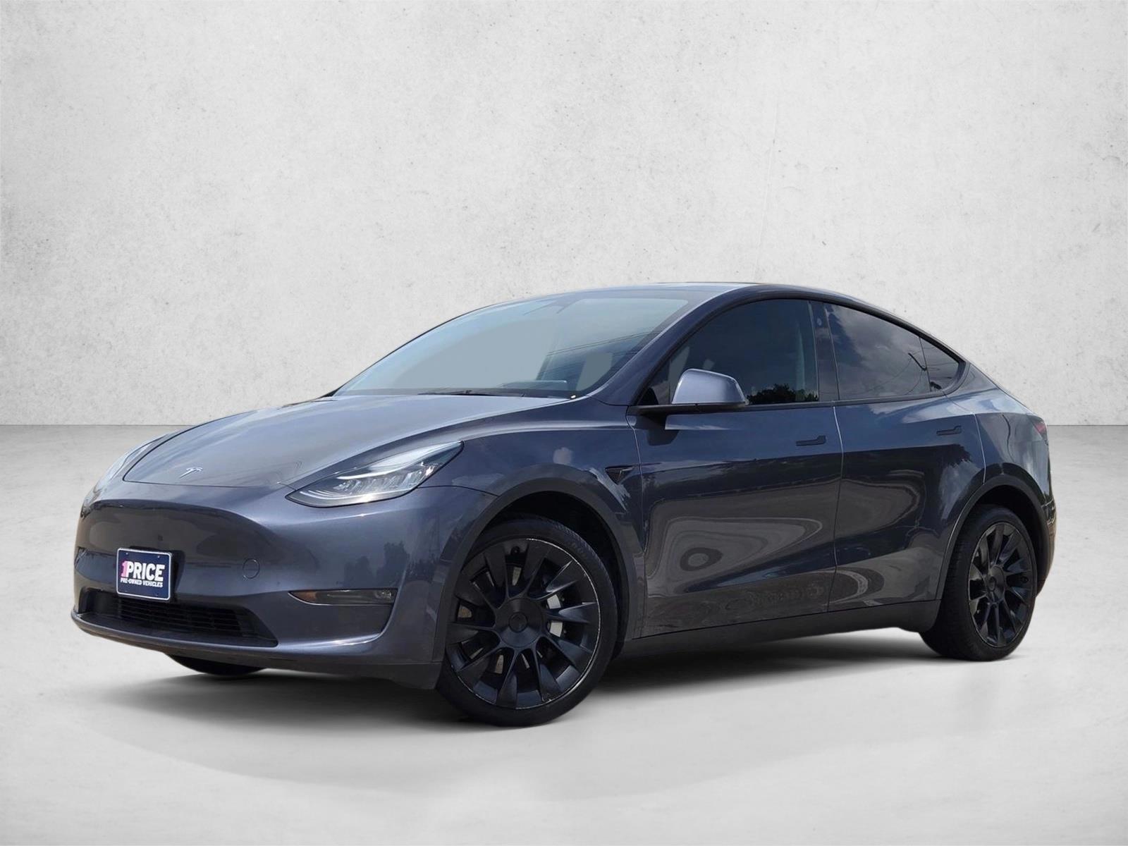 Thumbnail: 2023 Tesla Model Y - 1