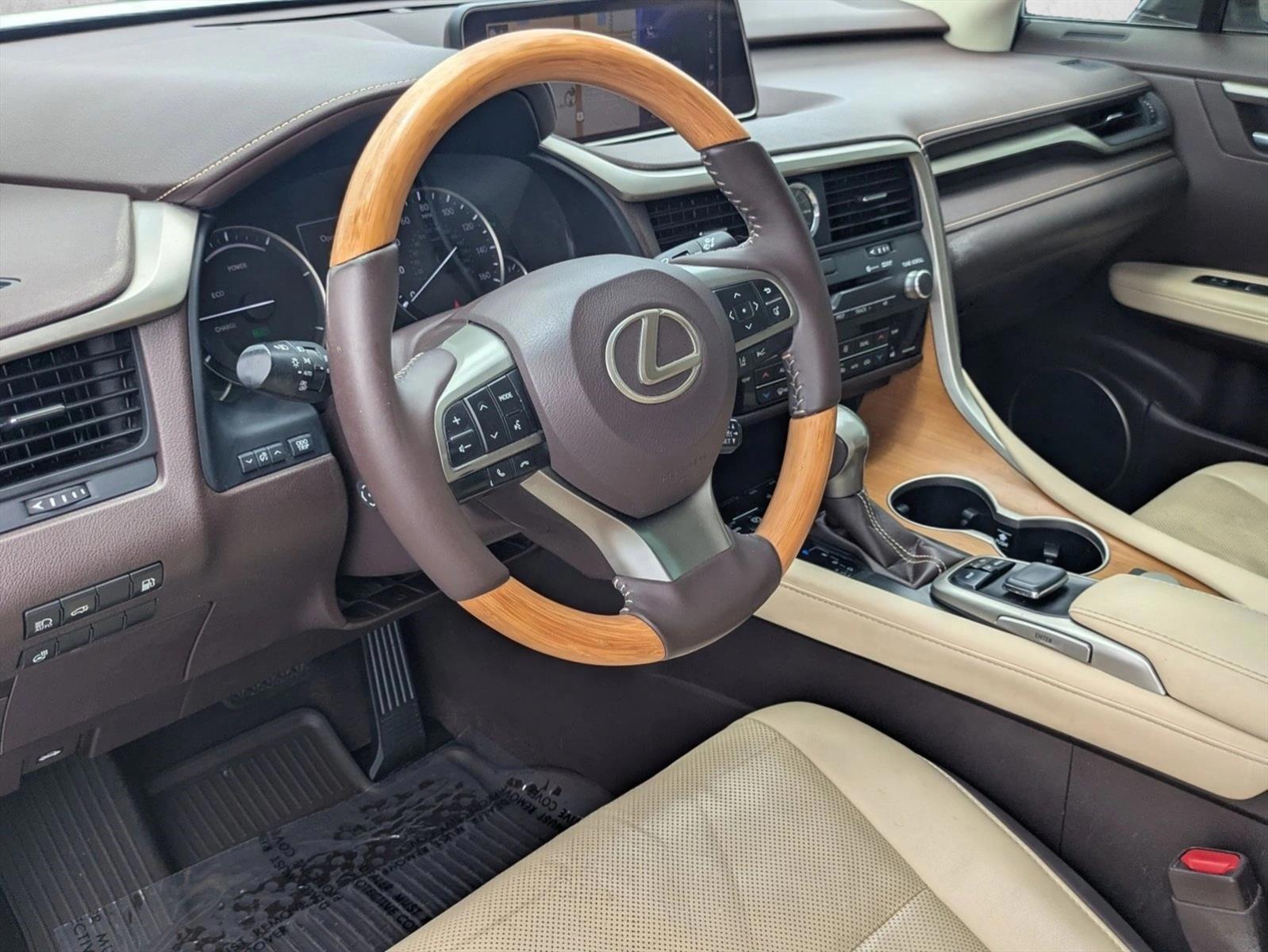 Thumbnail: 2018 Lexus RX - 3