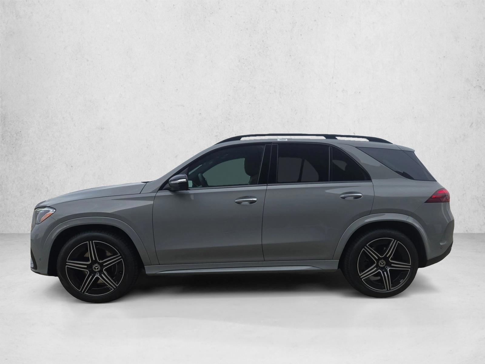Thumbnail: 2026 Mercedes-Benz GLE - 2