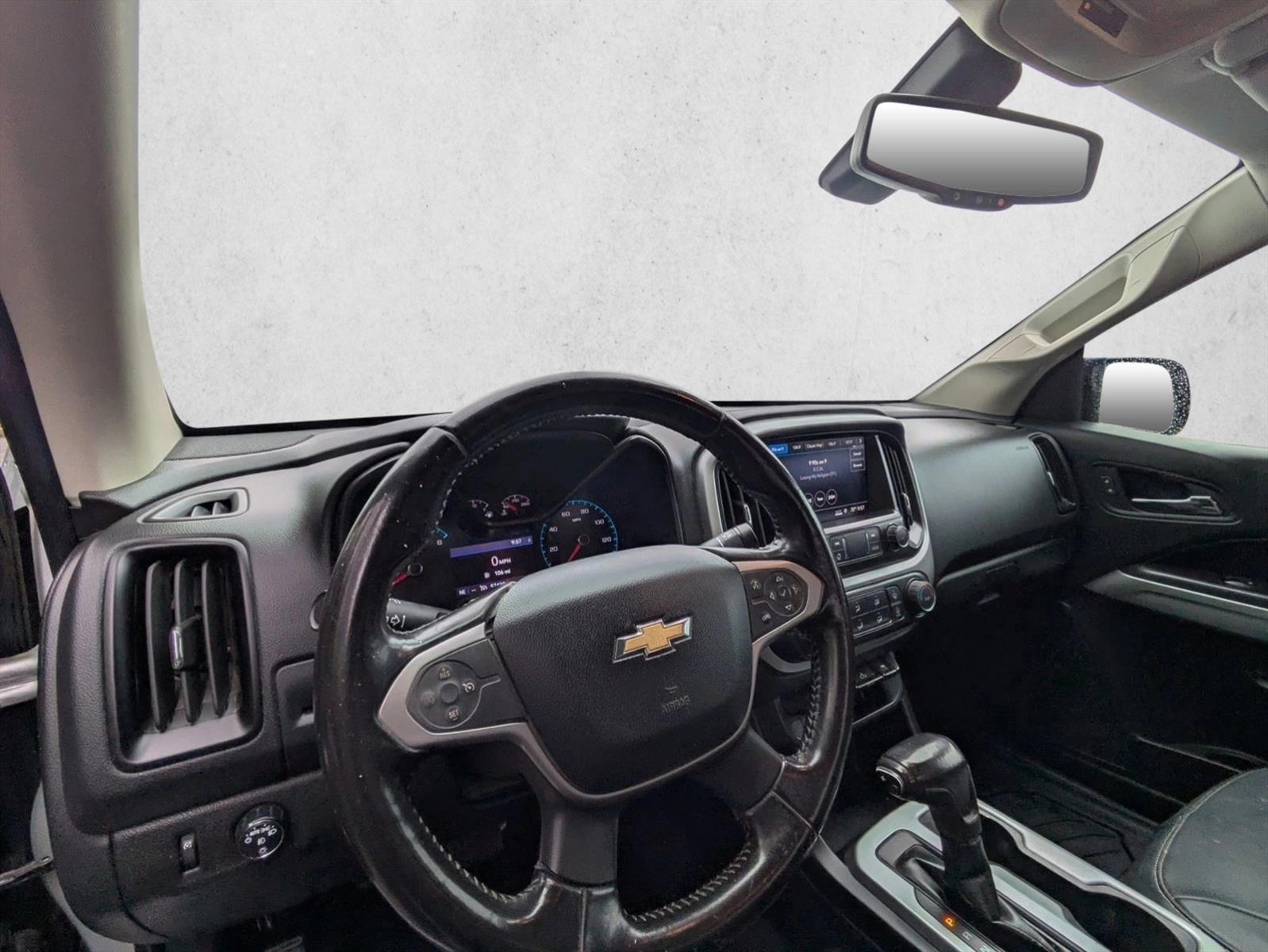 Thumbnail: 2019 Chevrolet Colorado - 3