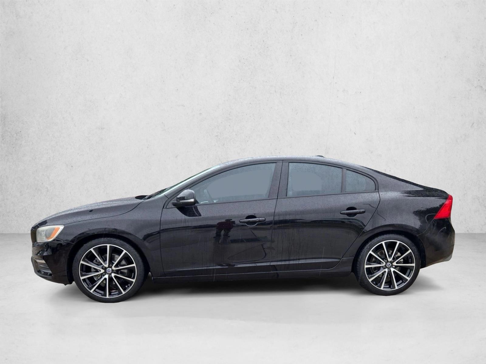 Thumbnail: 2018 Volvo S60 - 2