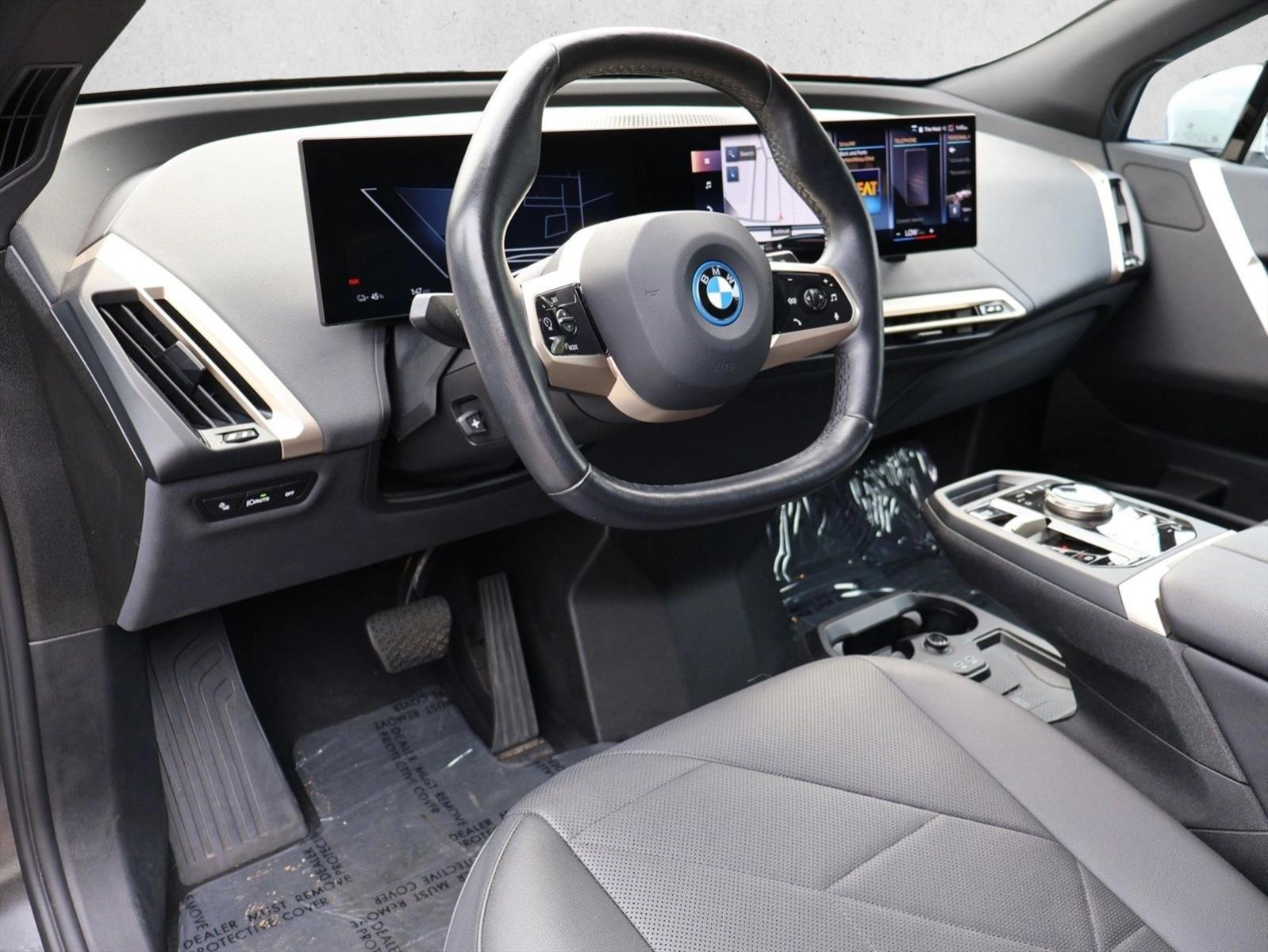 Thumbnail: 2023 BMW iX - 3