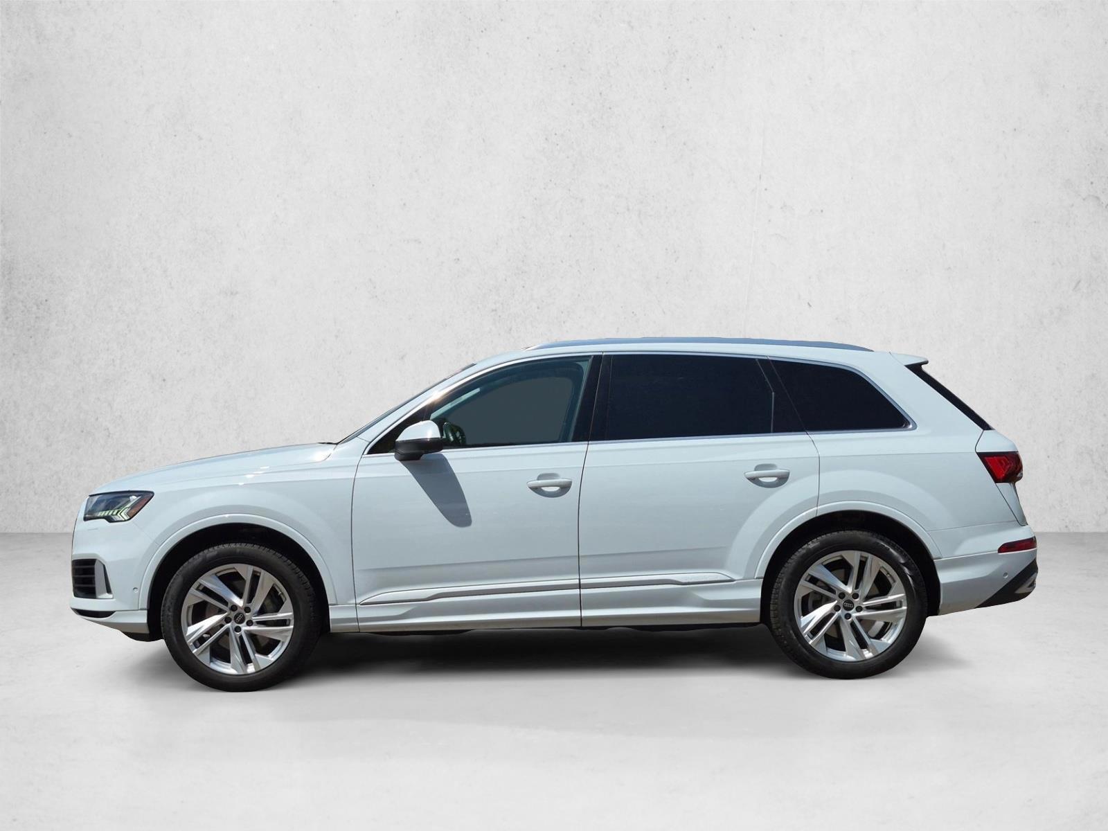 Thumbnail: 2023 Audi Q7 - 2