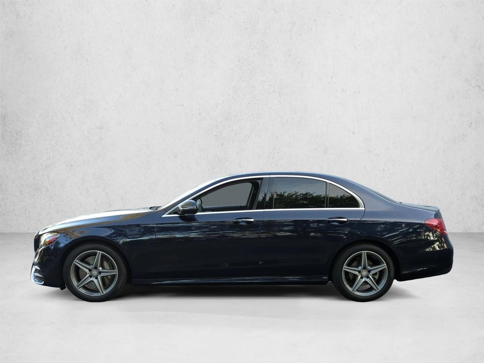 Thumbnail: 2017 Mercedes-Benz E-Class - 2