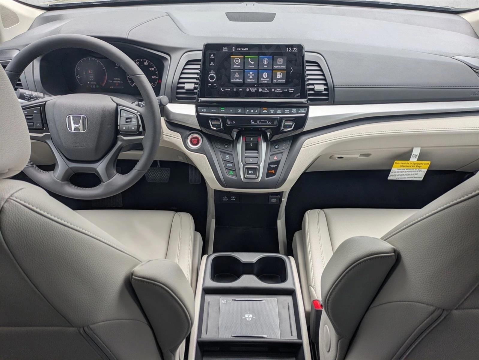 Thumbnail: 2026 Honda Odyssey - 3