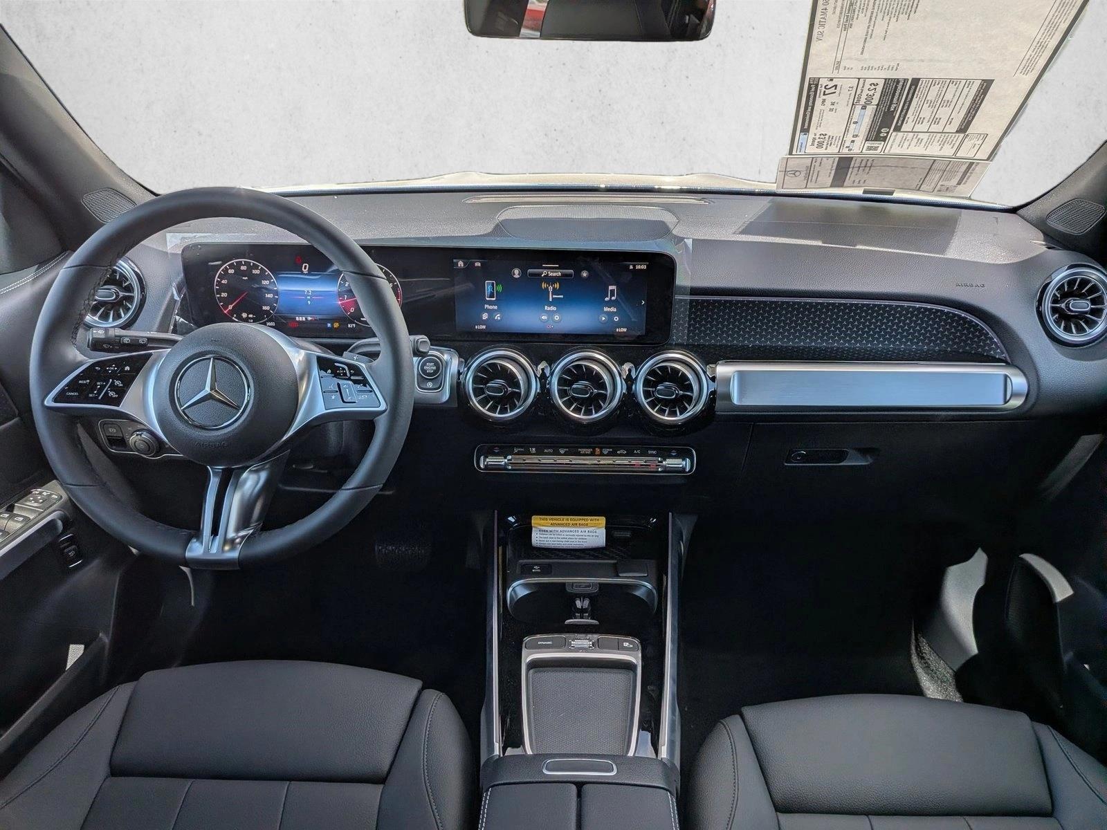 Thumbnail: 2026 Mercedes-Benz GLB - 3