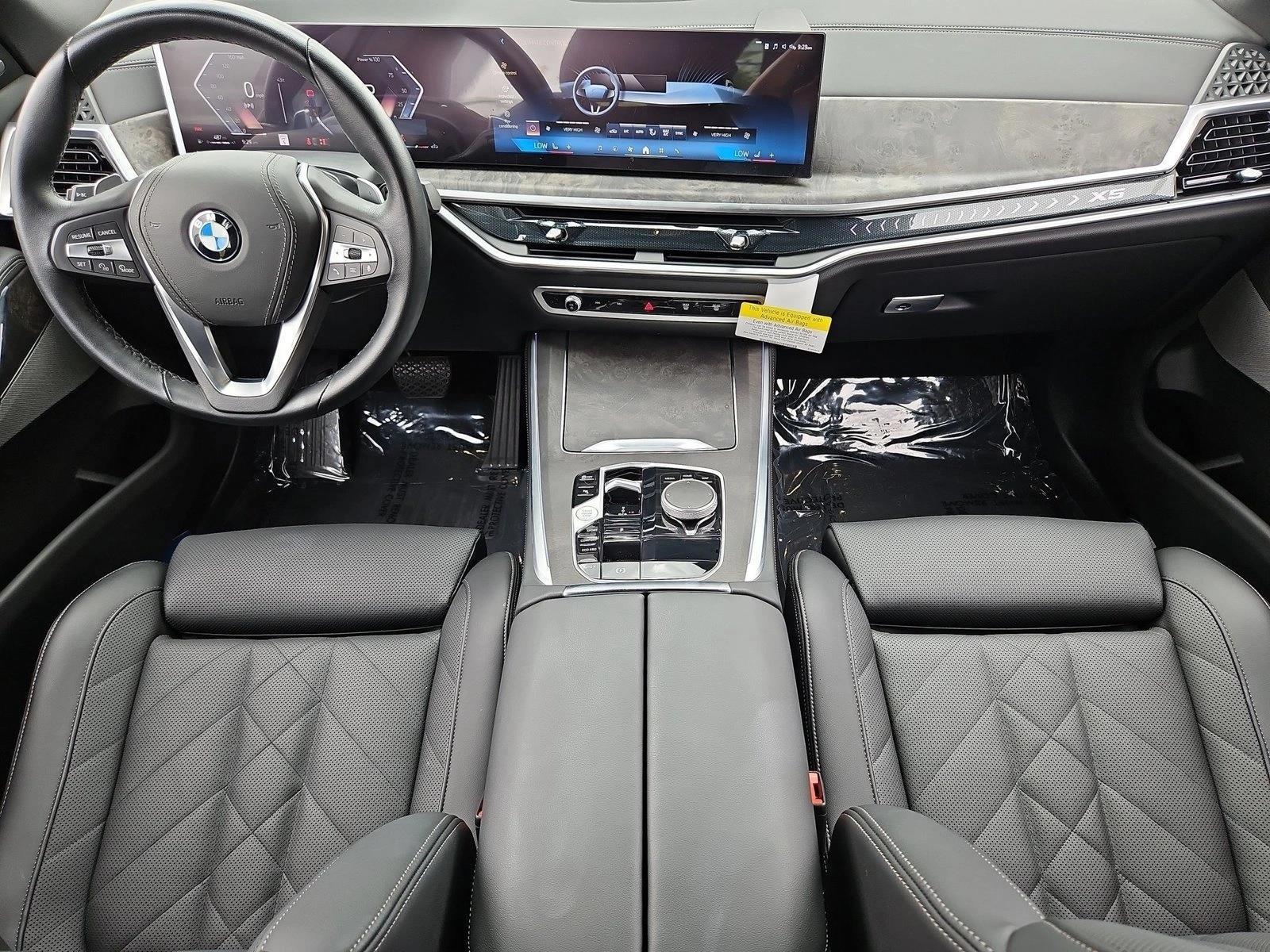 Thumbnail: 2026 BMW X5 - 4
