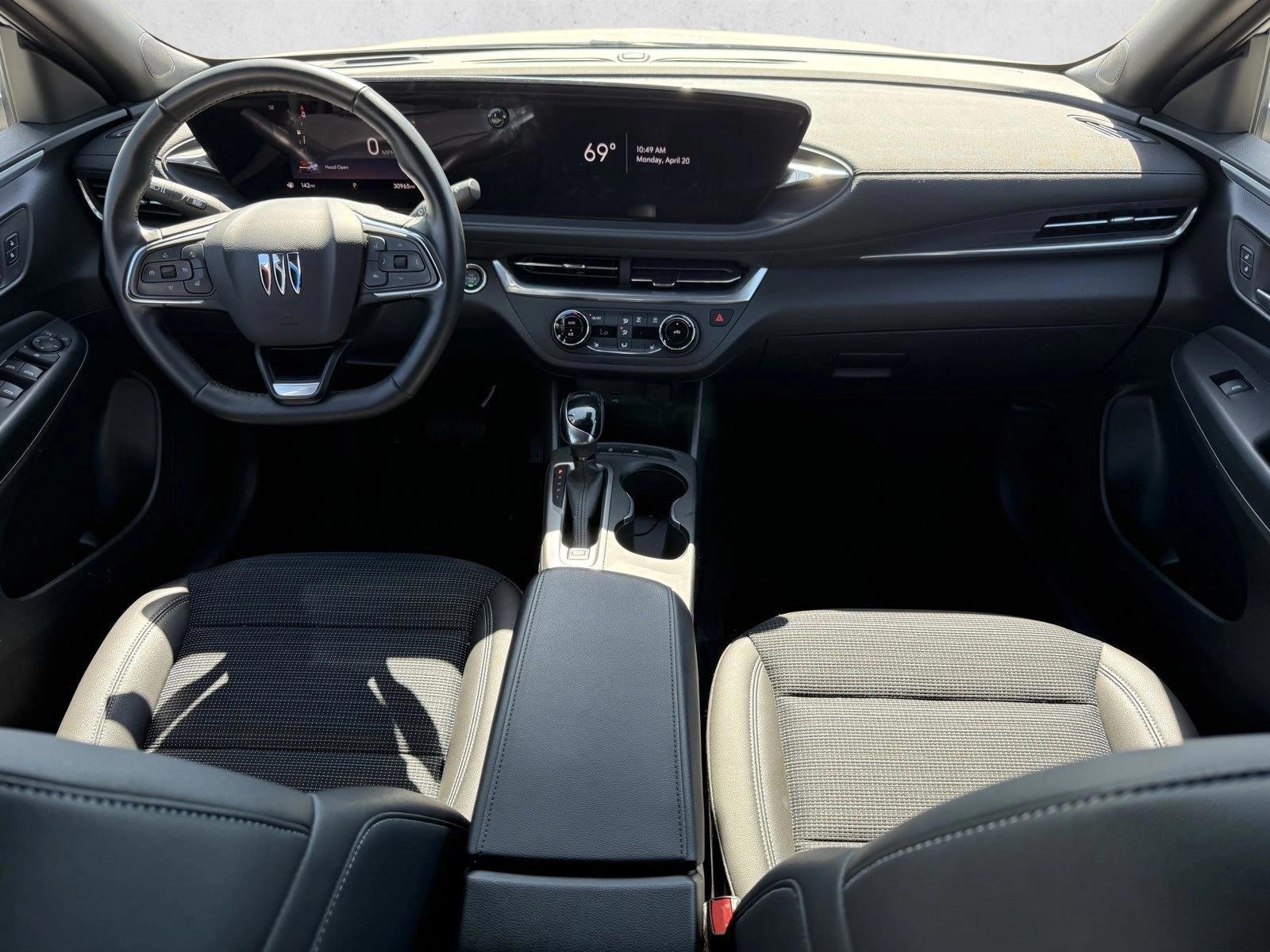 Thumbnail: 2024 Buick Envista - 3