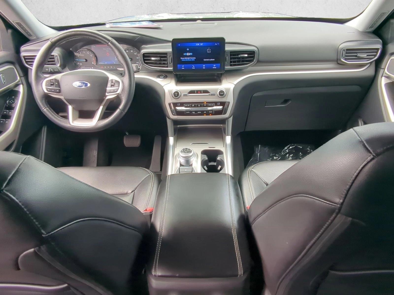 Thumbnail: 2021 Ford Explorer - 4