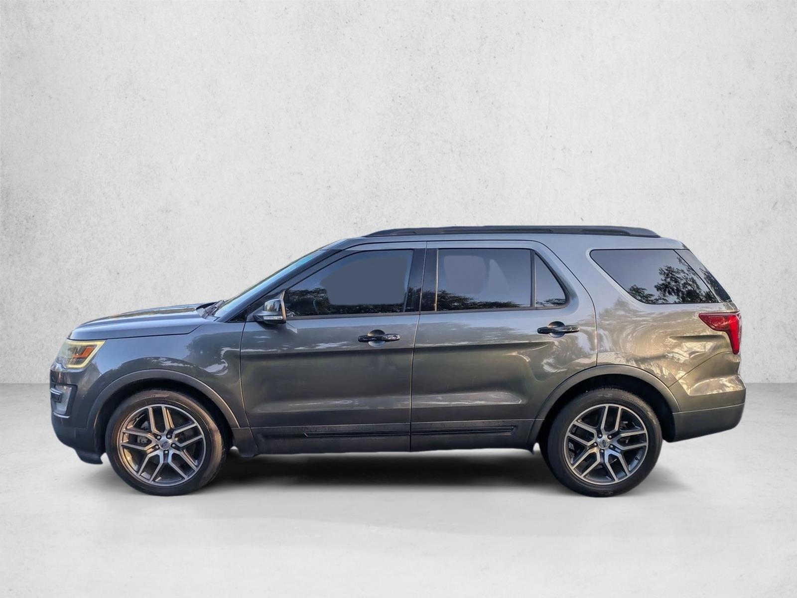 Thumbnail: 2017 Ford Explorer - 2