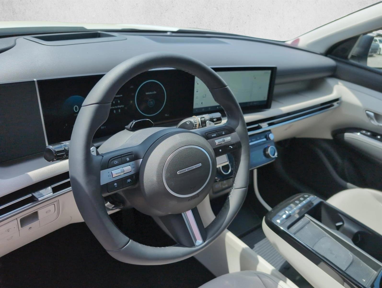 Thumbnail: 2026 Hyundai Tucson - 3