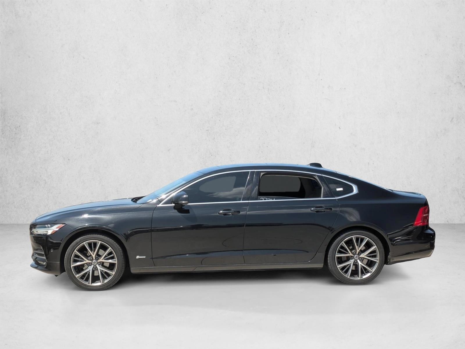 Thumbnail: 2018 Volvo S90 - 2