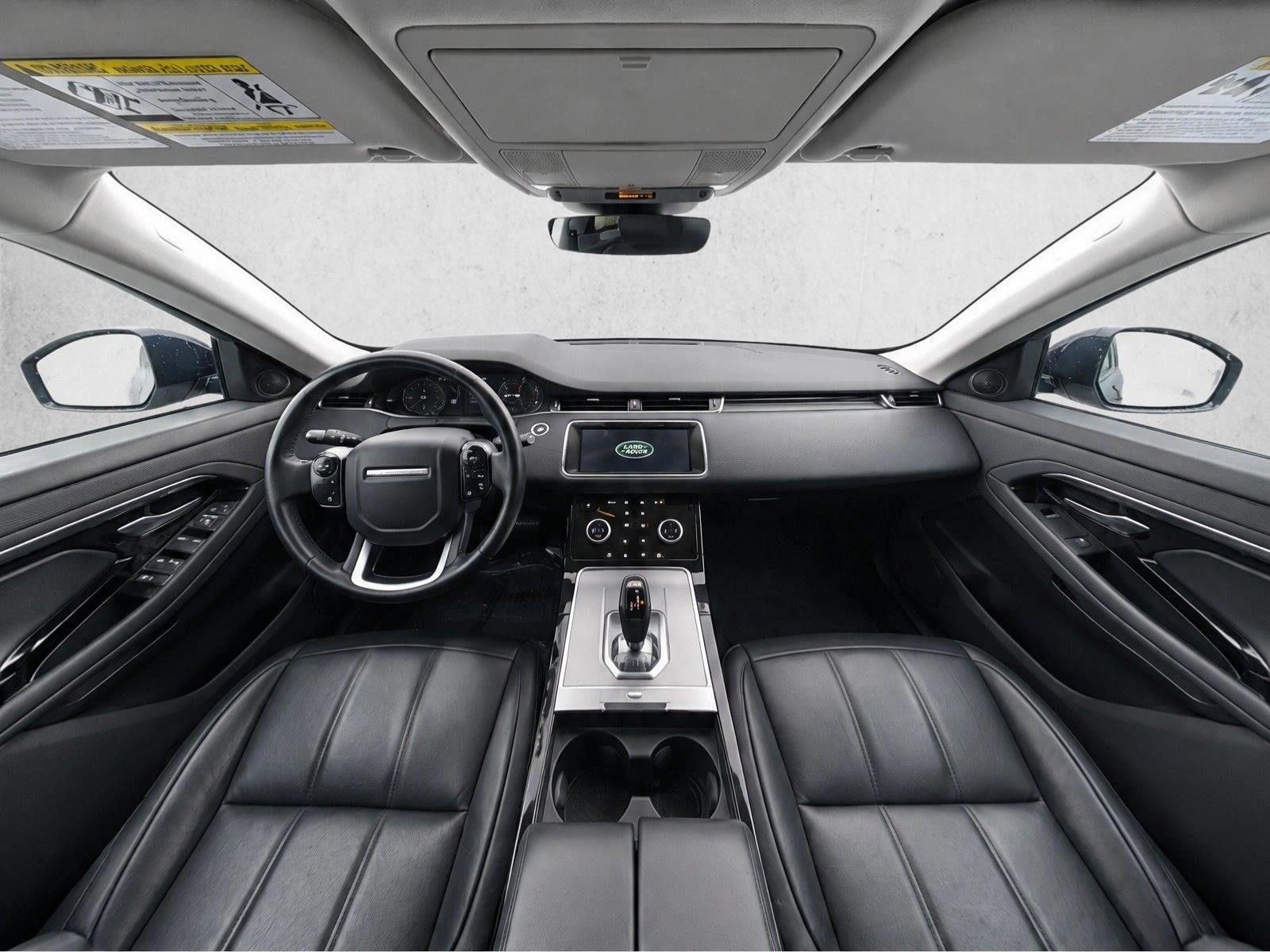 Thumbnail: 2020 Land Rover Range Rover Evoque - 3