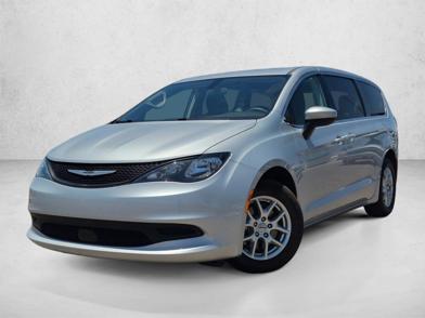 2022 Chrysler Voyager