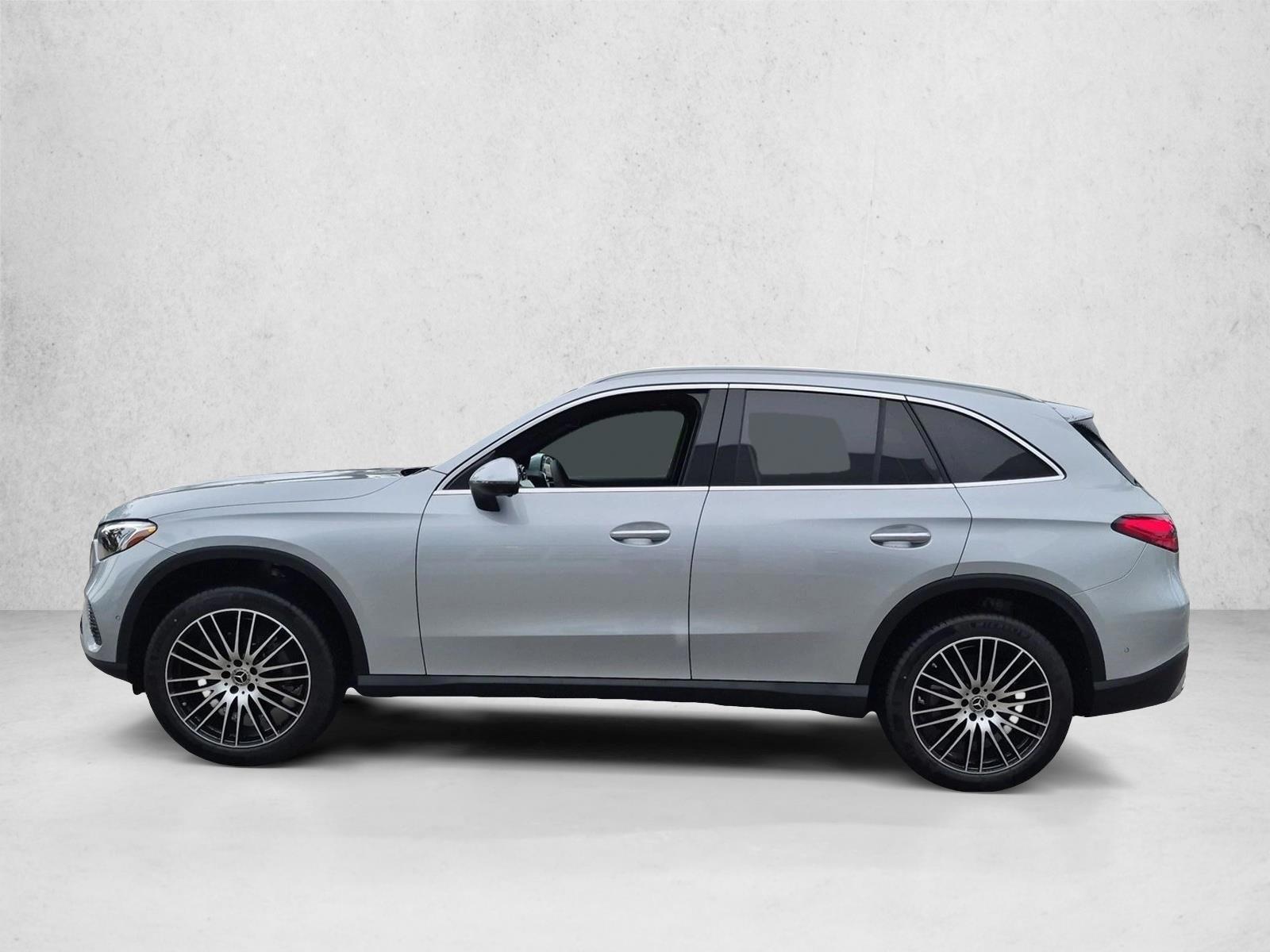 Thumbnail: 2026 Mercedes-Benz GLC - 2