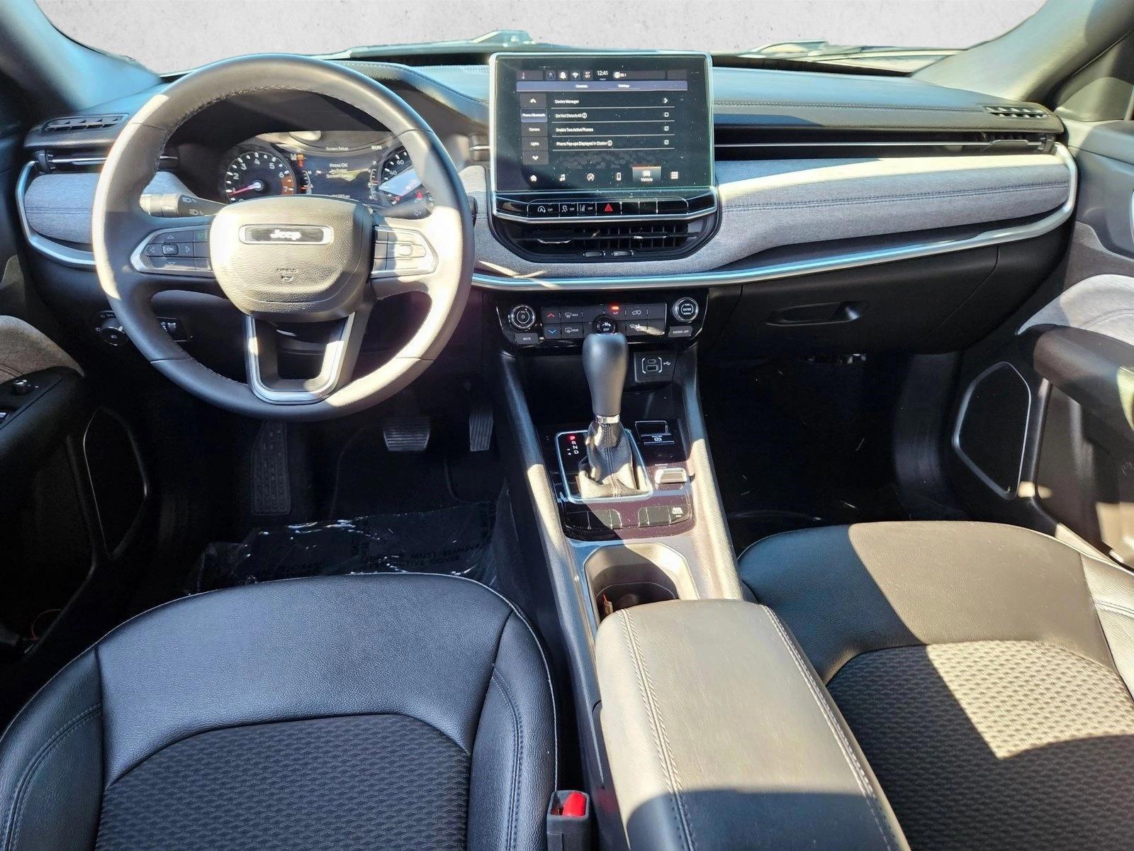 Thumbnail: 2024 Jeep Compass - 4